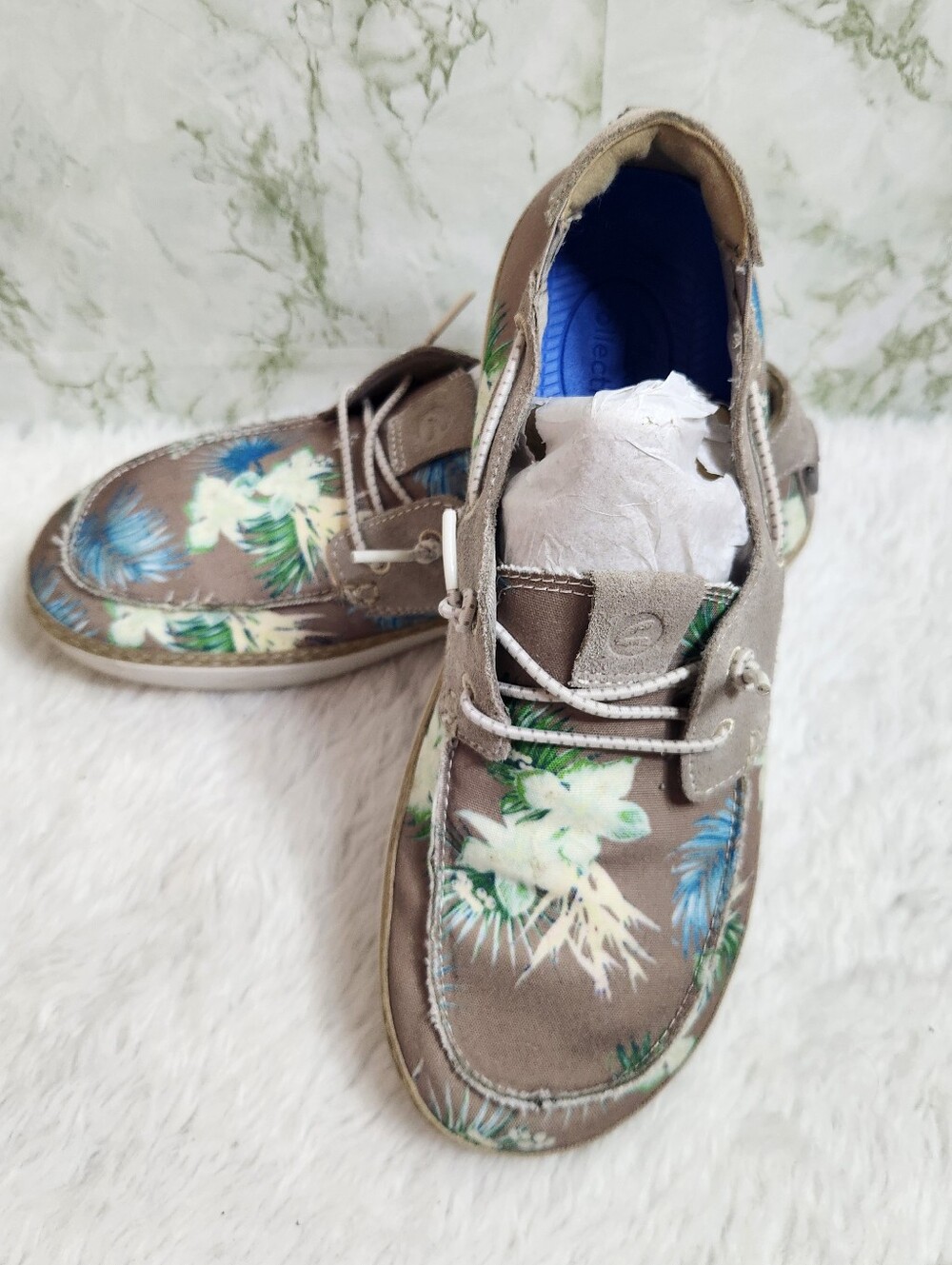 Clarks Collection Canvas Slip Ons